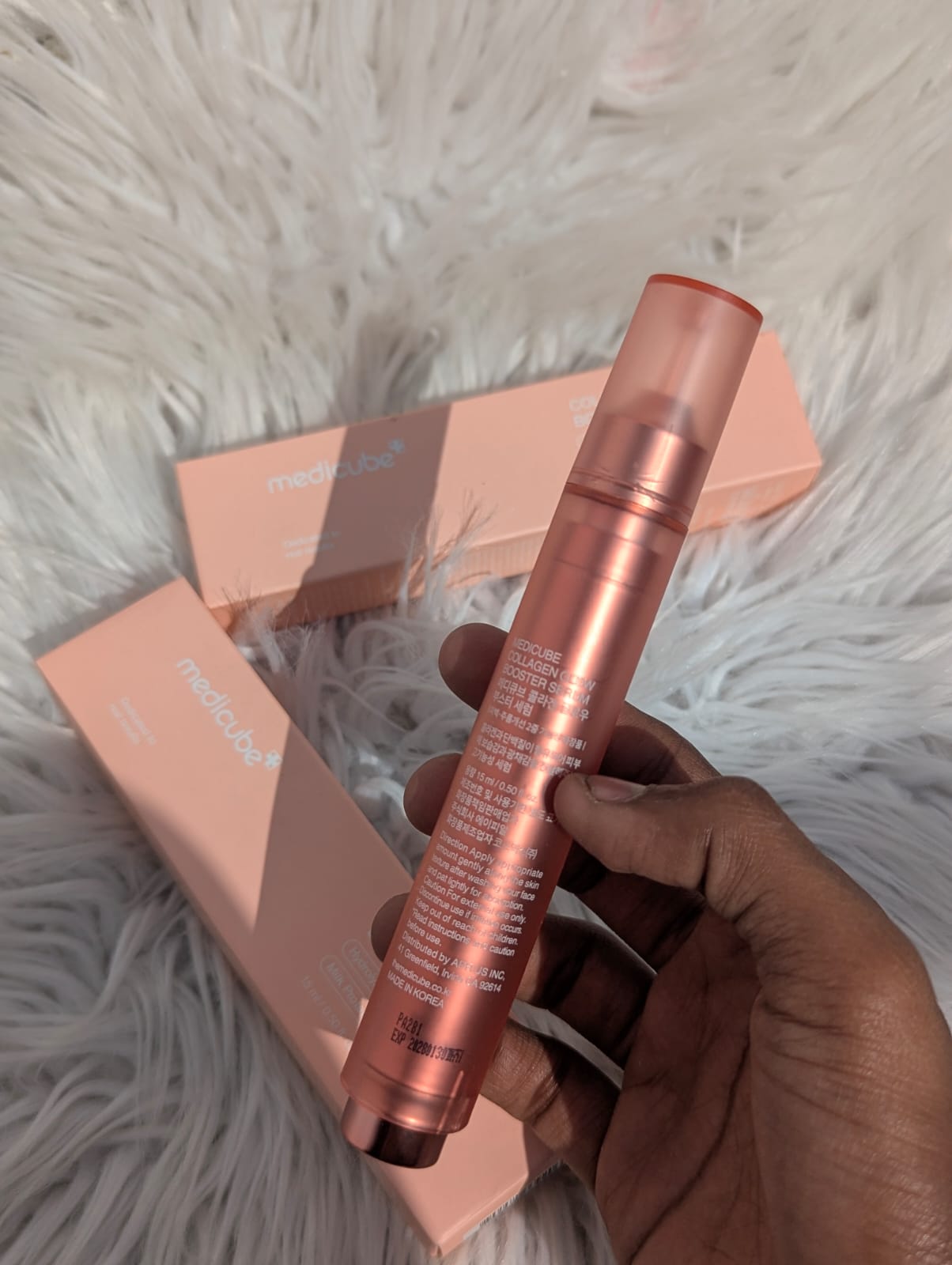 Medicube - Collagen Glow Booster Serum 15ml
Made in Korea JZ Cosmetics