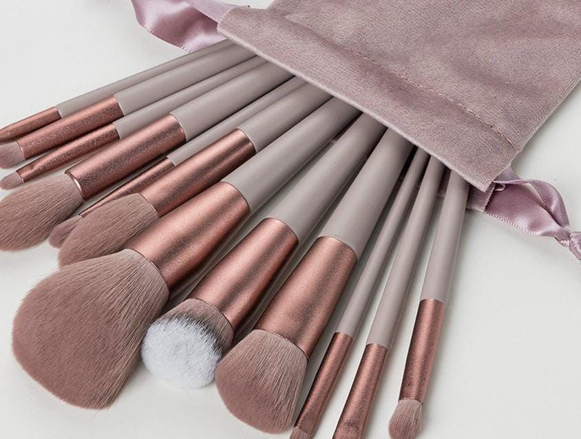 13 Pcs Makeup Brush Set JZCosmetics.com