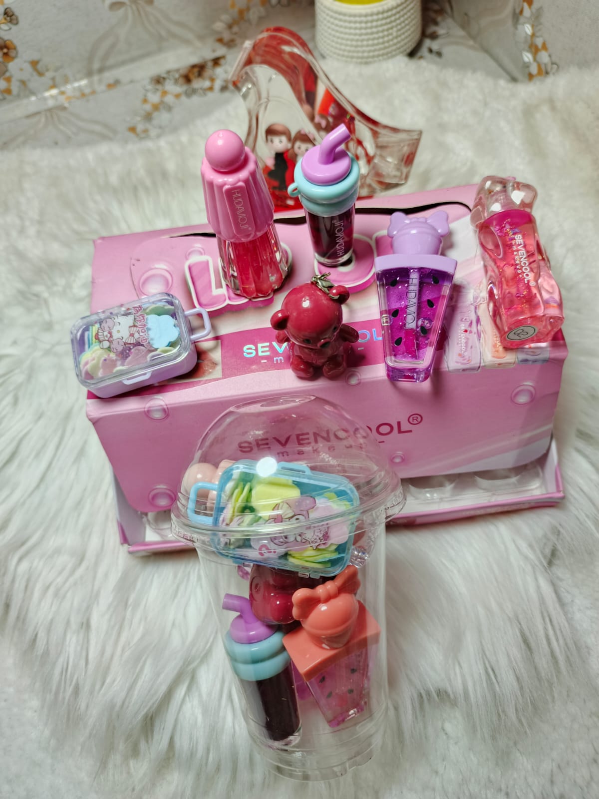 Kids Mini Makeup & Lip Gloss Gift Set JZCosmetics.com