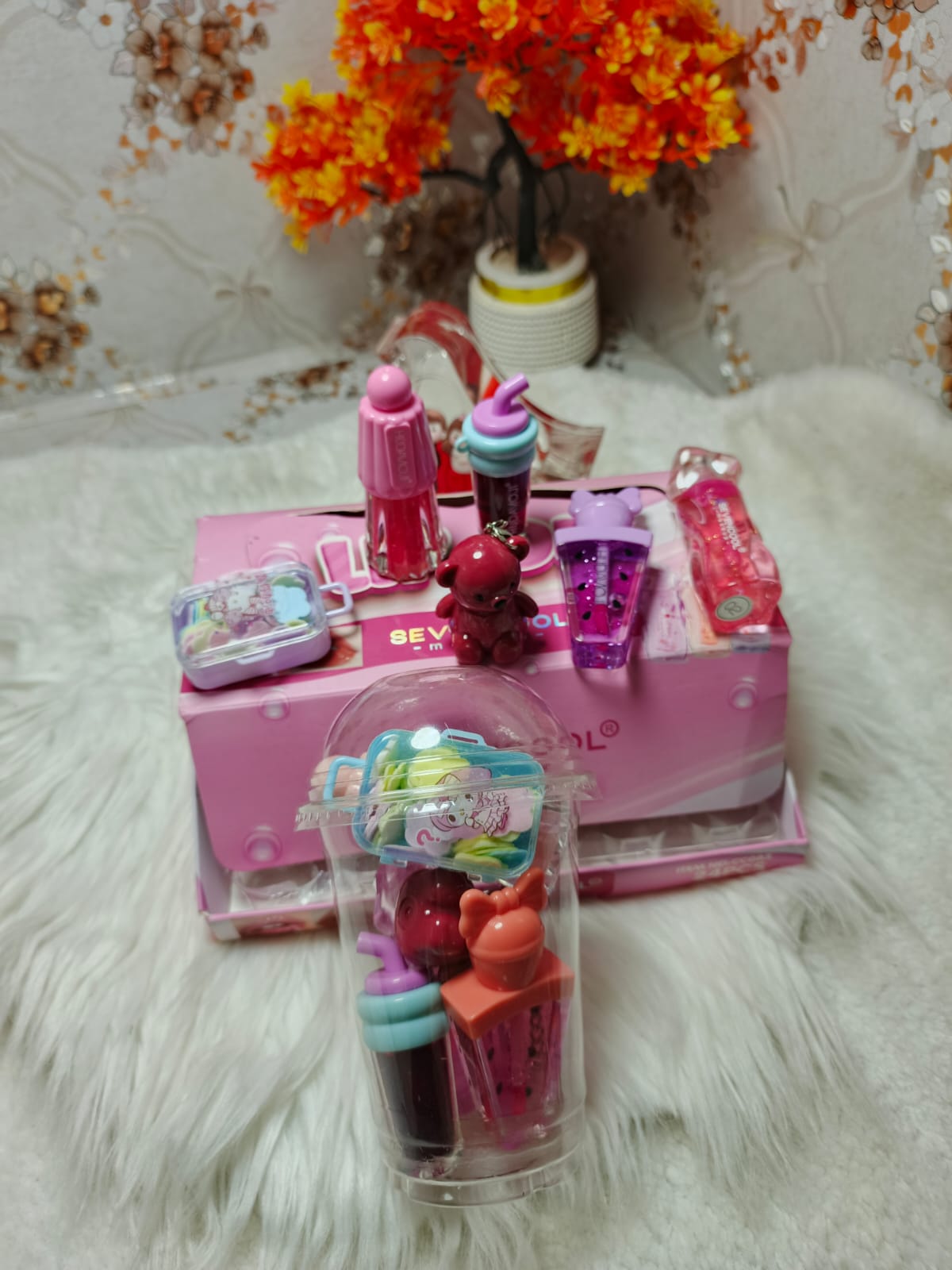 Kids Mini Makeup & Lip Gloss Gift Set JZCosmetics.com