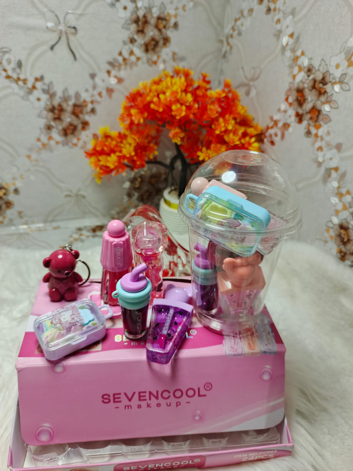 Kids Mini Makeup & Lip Gloss Gift Set JZCosmetics.com