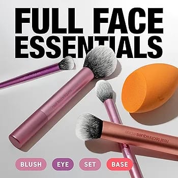 Real Techniques Everyday Essentials Makeup Brush Set with Sponge (2) JZCosmetics.com