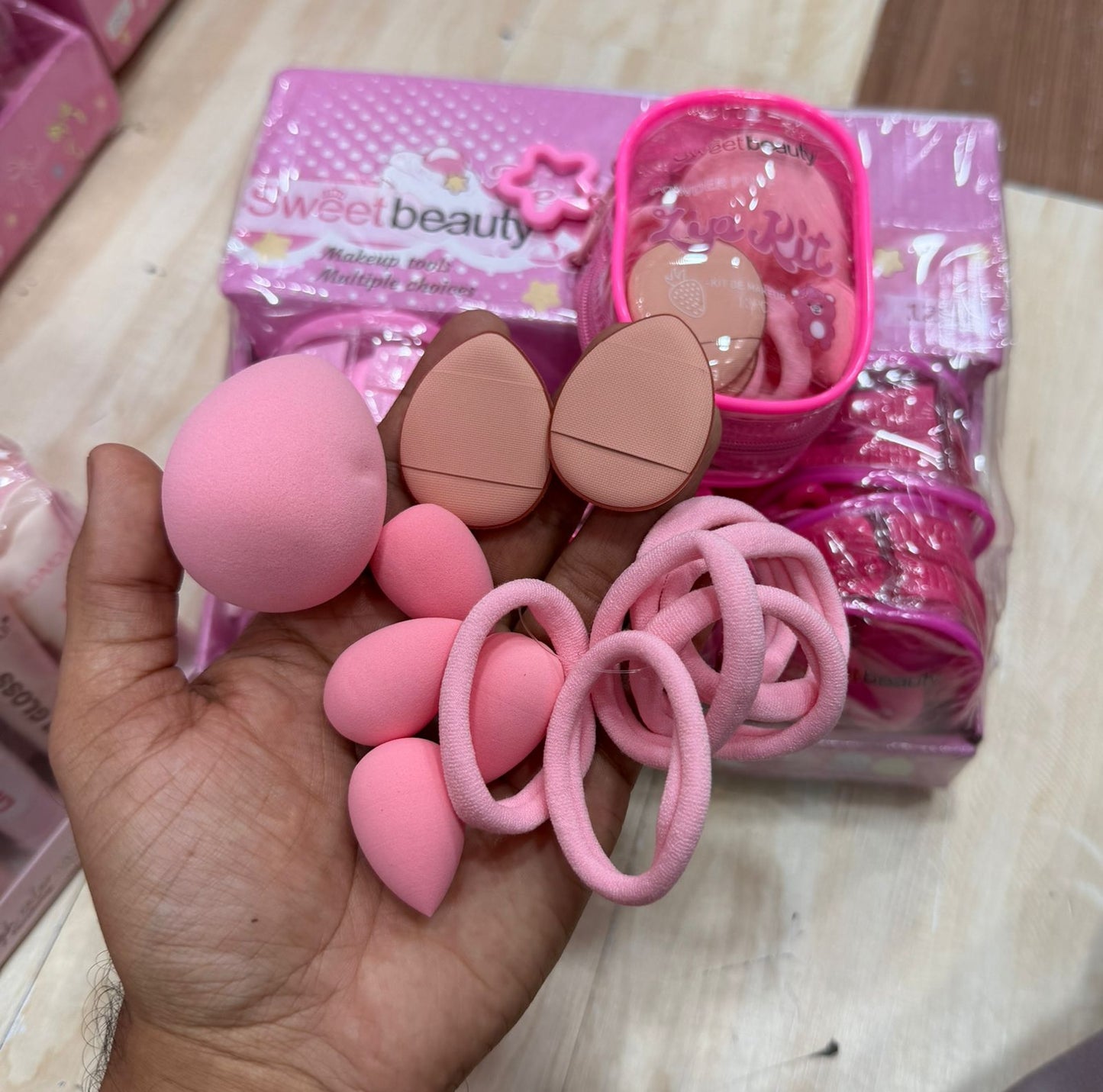 Sweet Beauty 13 Pcs Makeup Tool Se JZCosmetics.com