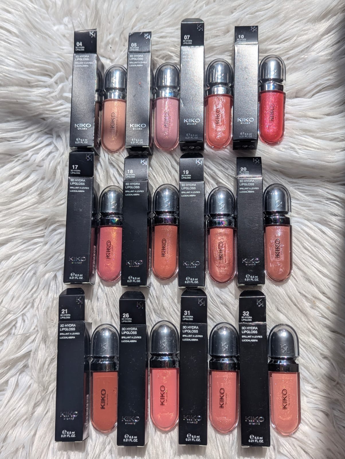 KIKO Milano 3D Hydra Lip Gloss 12pcs Set – High Shine Hydrating Non-Sticky Lip Gloss | Made in Italy JZCosmetics.com
