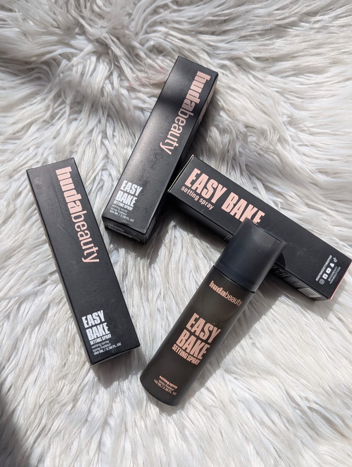 Huda Beauty Easy Bake Blurring Setting Spray 100Ml
Made in Italy JZ Cosmetics