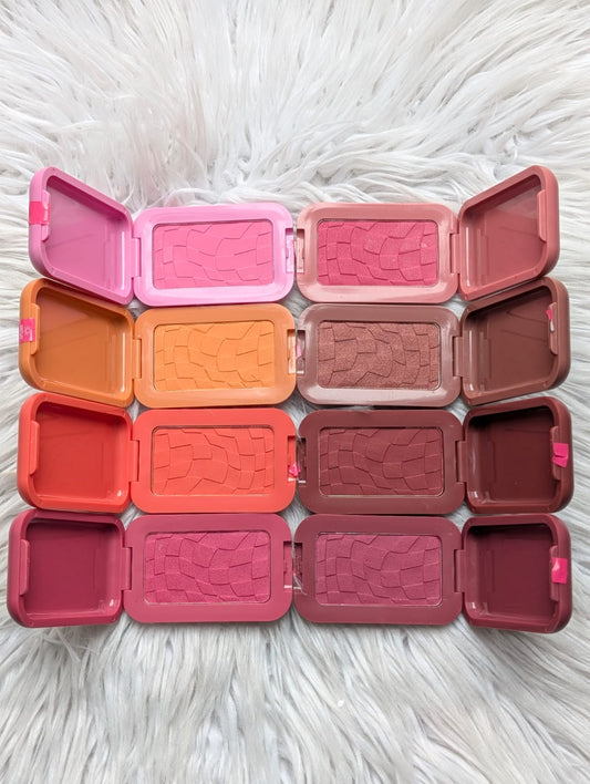 NYX Professional Makeup Buttermelt Blush 5g
Made in Taiwan 
8ps set JZ Cosmetics